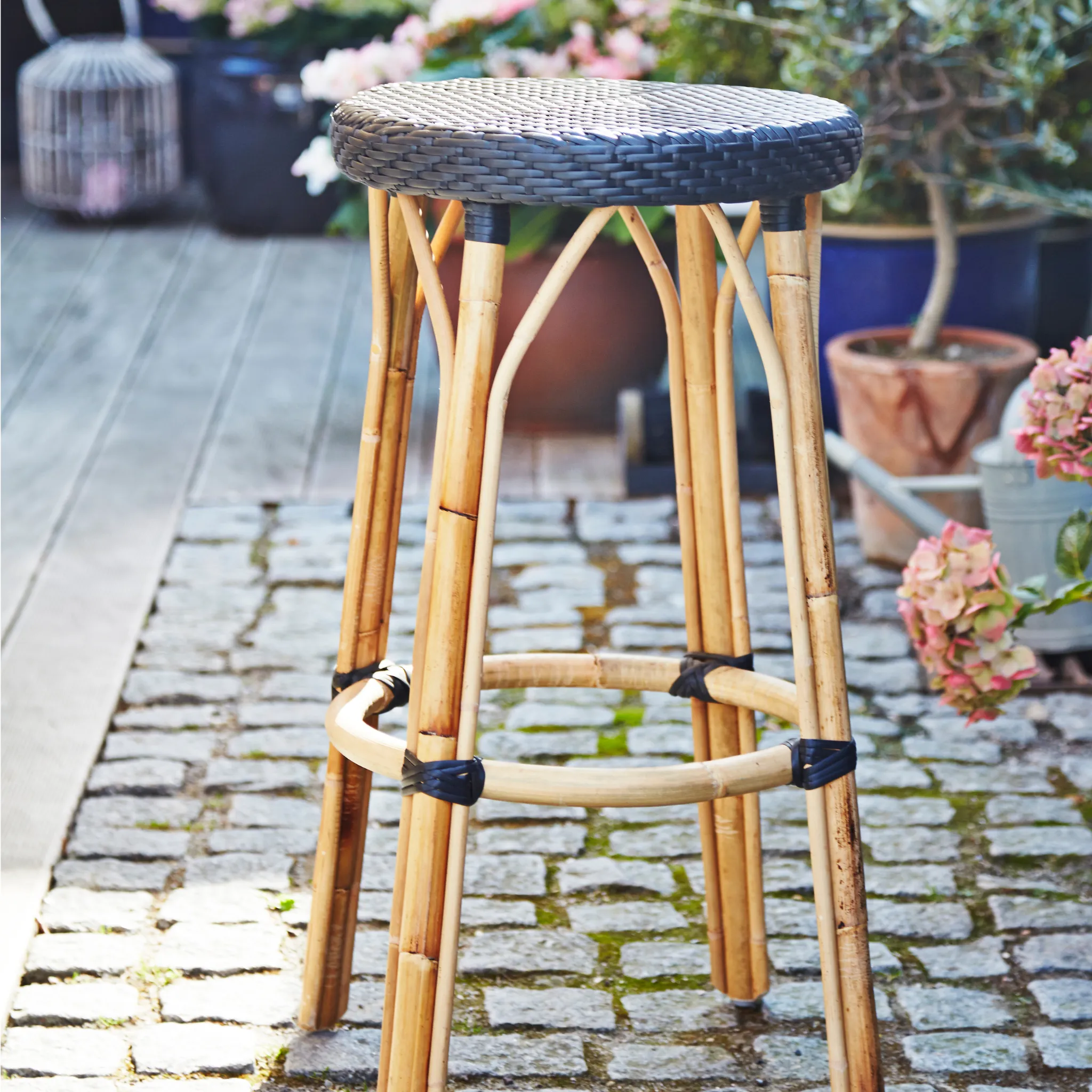 Backless Bistro Style Woven Bar Stool