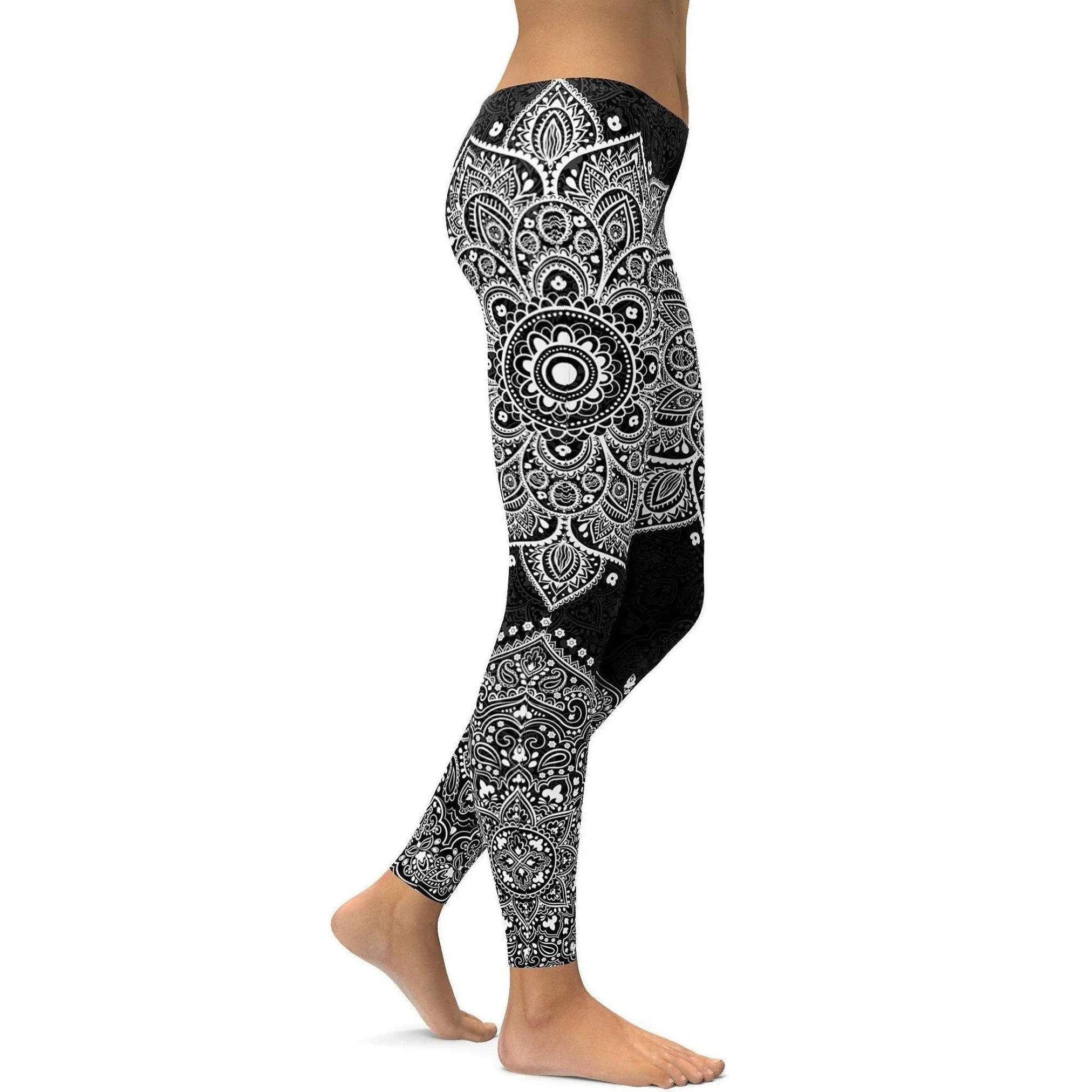 B&W Mandala Leggings