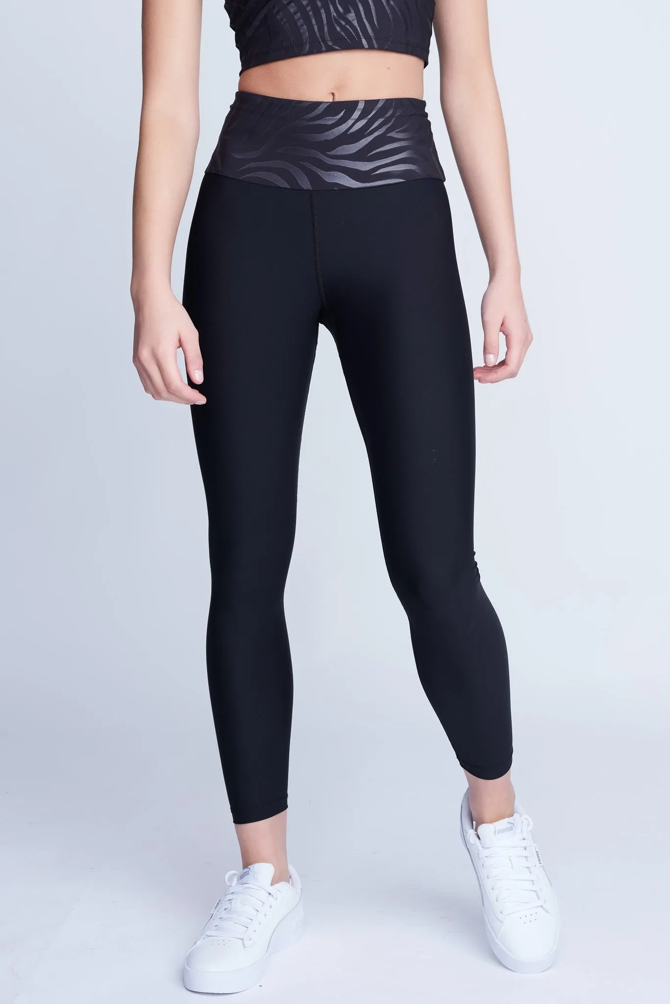 Iconic Off-Ice Leggings