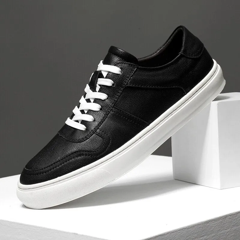 Men's Genuine Leather Casual Shoes Classic Fashion Male Lace up Flat White Black Fashion Sneakers  New Men Loafers