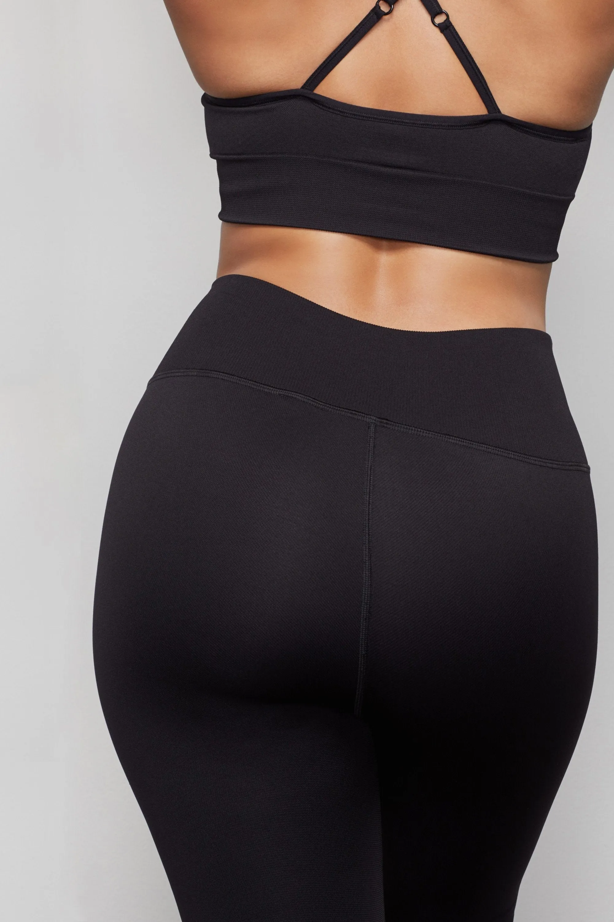 THE GOOD WAIST SEAMLESS LEGGING | BLACK001