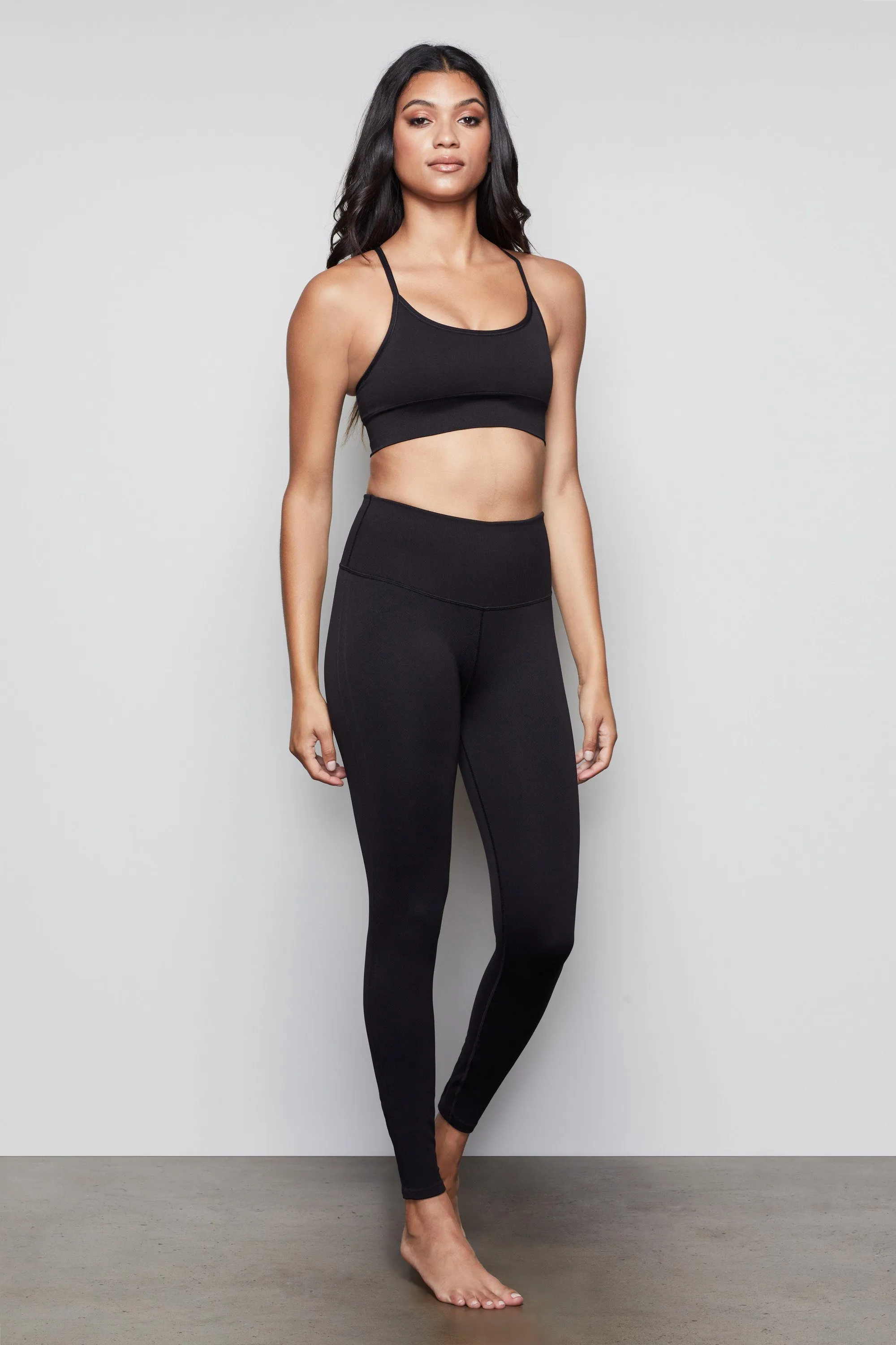 THE GOOD WAIST SEAMLESS LEGGING | BLACK001